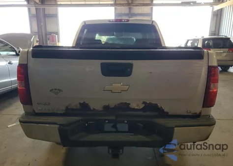 2008 Chevrolet Silverado K1500 z USA, uszkodzony, nr VIN 3GCEK13368G188154